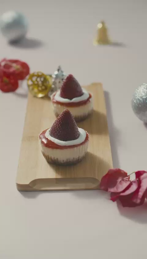 Santa Hat Mini CheesCake