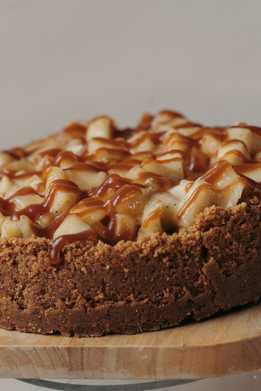 Apple CheeseCake ( 19 cm ) By Order